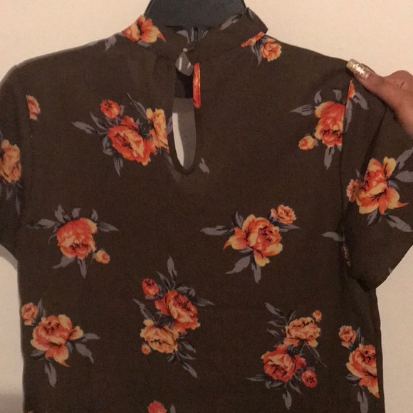 Tunic neckline dress shirt by Truth # NYC - Picture 3 of 3